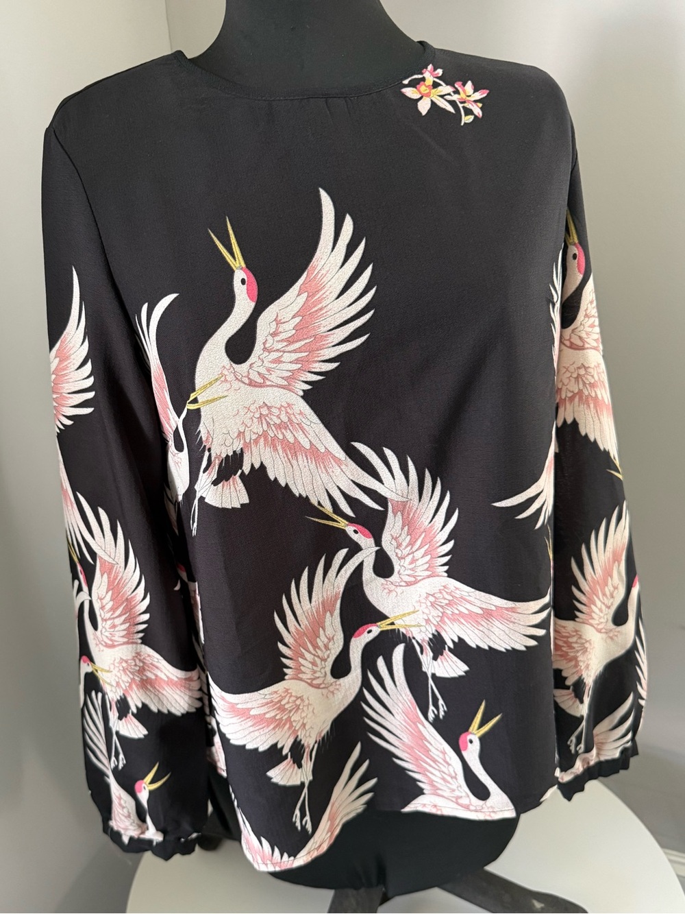 Chloe Dao Black Crane-Print Long Sleeve Blouse - Pink & White Crane Motif